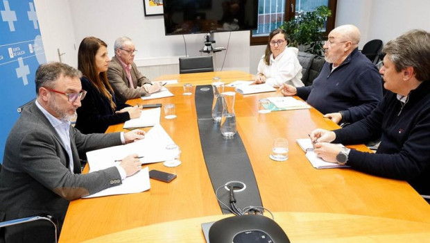 ep la conselleira do medio rural maria jose gomez se reune con representantes union agrarias