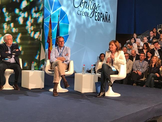 La líder del PPCV, en su intervención en los 'Diálogos populares' | PPCV ep la liderppcv enintervencionlos dialogos populares