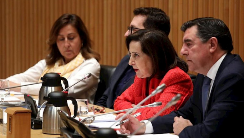 La ministra de Defensa Margarita Robles, en la Comisión de Defensa del Congreso | Óscar Cañas - Europa Press ep la ministra de defensa margarita robles en la comision de defensa del congreso