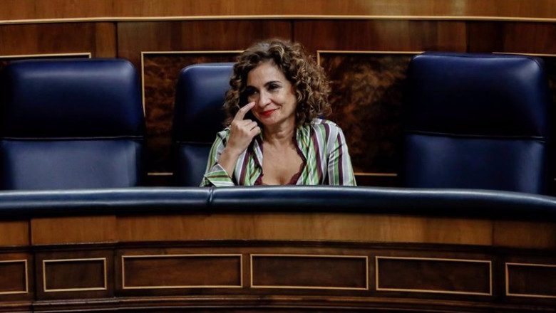 ep la ministra de hacienda maria jesus montero durante una sesion plenaria en el congreso de los ep la ministra de hacienda maria jesus montero durante una sesion plenaria en el congreso de los