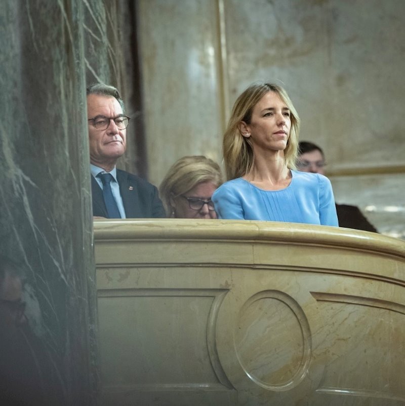 ep la portavoz del pp en el congreso cayetana alvarez de toledo junto al expresident artur mas