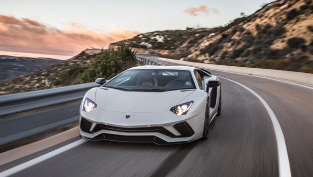 ep lamborghini aventador s