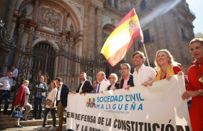 ep pablo montesinos pp en la manifestacion de sociedad civil malaguena con otros dirigentes