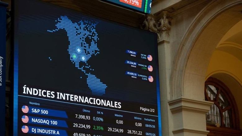ep paneles informativos en el palacio de la bolsa de madrid a 11 de mayo de 2026 en madrid espana 20260513091305