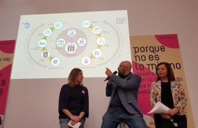 ep presentacion moda re- de caritas