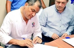 ep rafael correa firmasalidaalianza pais