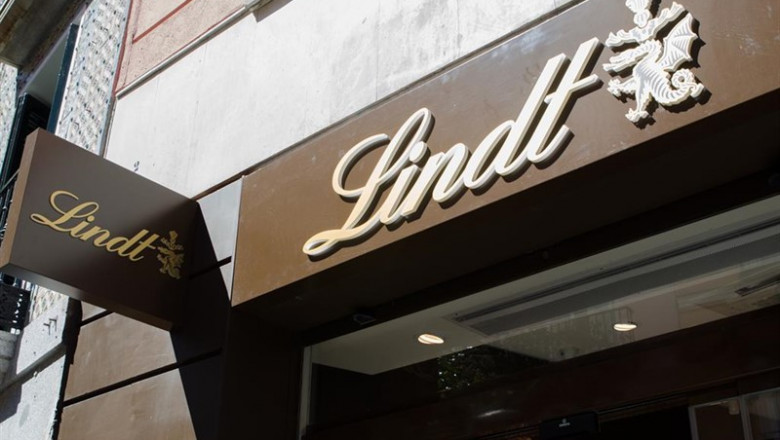 ep tiendas tienda lindt chocolateria tiendasfuencarral compras compra gente comprando comprar precio precios consumo ipc