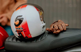 ep un casco de nzi helmets