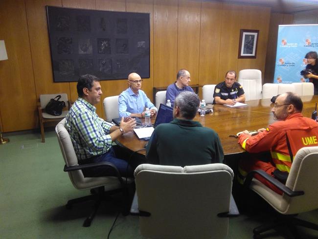 ep zamora- alberto castro durantereunion mantenidamanana