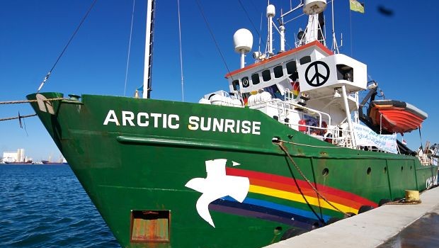 arctic sunrise, greenpeace
