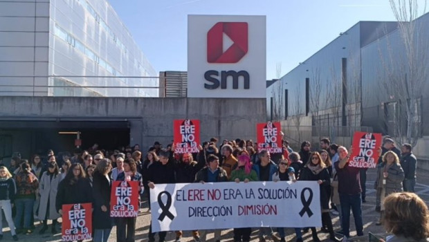 ep archivo   protesta de trabajadores contra el ere en sm