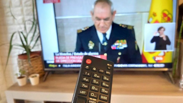 ep consumo de television en los hogares durante el coronavirus tv mando