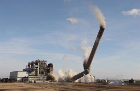 ep derribo de la chimenea de la central termica de andorra ep derribo de la chimenea de la central termica de andorra