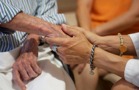 ep el 398 de les persones mes grans de 65 anys presenten solitud emocional segons un informe
