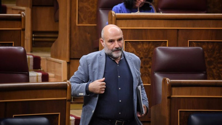 ep el diputado del bng nestor rego durante una sesion plenaria en el congreso de los diputados a 10 ep el diputado del bng nestor rego durante una sesion plenaria en el congreso de los diputados a 10