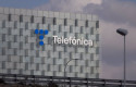 ep fachada de la sede de telefonica en madrid espana