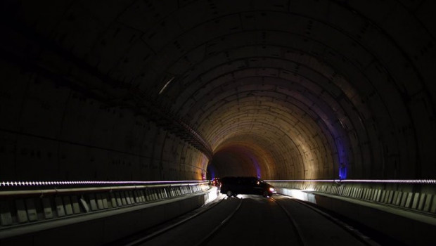 ep instalaciones del tunel de ancho internacional de puerta de atocha y chamartin