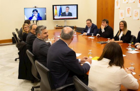 ep los portavoces de junts per catalunya en el parlament albert batet quim torra elsa atardi y pere
