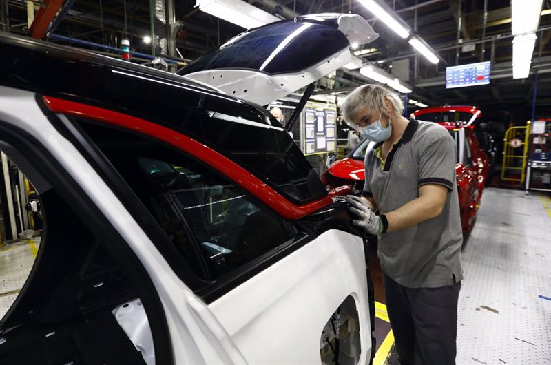 Ocho acciones del sector del automóvil que brillarán en 2022