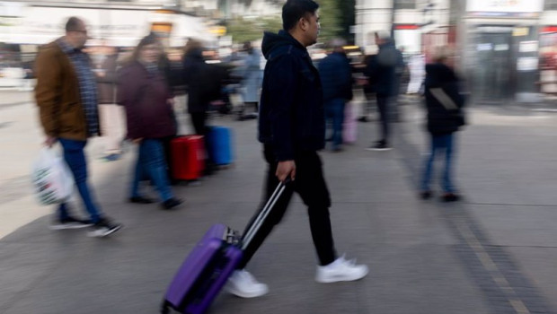 ep un turista en la puerta del sol
