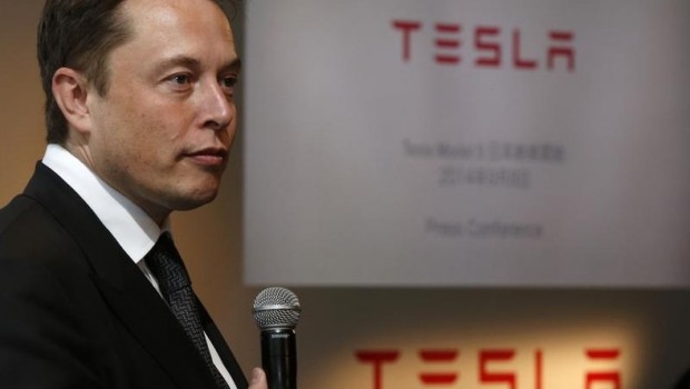 elon-musk-affiche-sa-confiance-dans-tesla