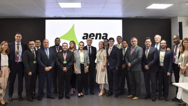 Economía/ Aena recibe a directivos del GAP y de sus  aeropuertos en México y Jamaica 