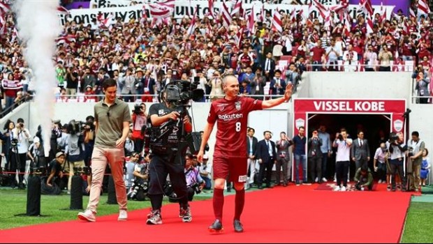 ep andres iniesta vissel kobe presentacion