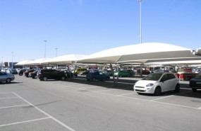 ep aparcamiento parque comercial coches
