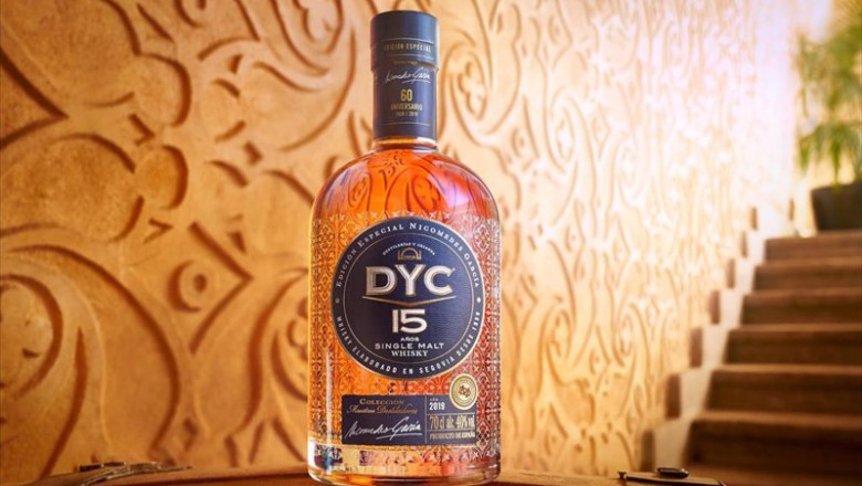 ep archivo foto de whisky dyc ep archivo foto de whisky dyc