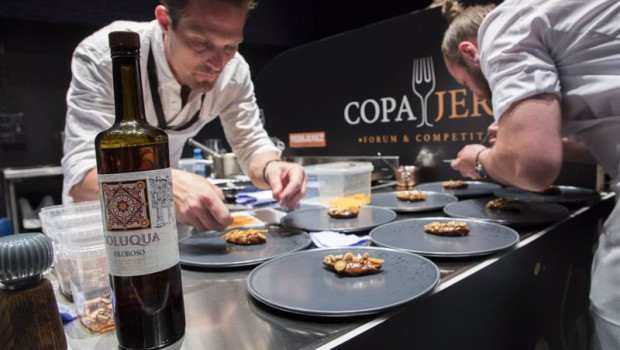 ep archivo   un chef cocinando en el concurso copa jerez