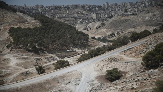 ep archivo   vista de la zona e1 desde el asentamiento de maale adumim en cisjordania con jerusalen