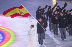 ep astrid fina abanderadelegacion espanolala aperturapyeongchang 2018