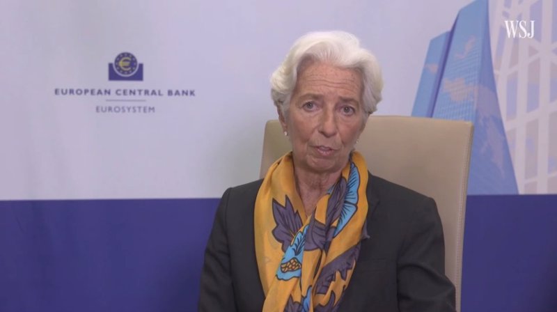 Lagarde no prevé una recuperación completa hasta finales de 2022 por los rebrotes