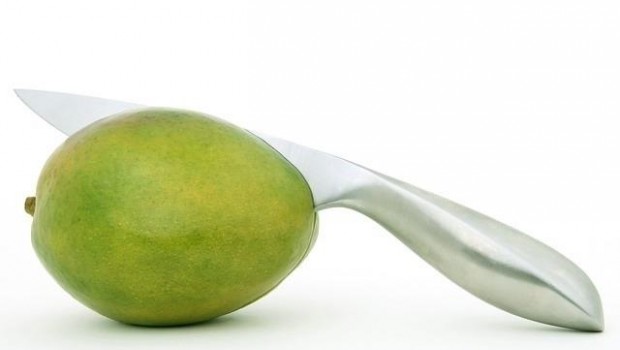 ep cuchillo cortandofruta