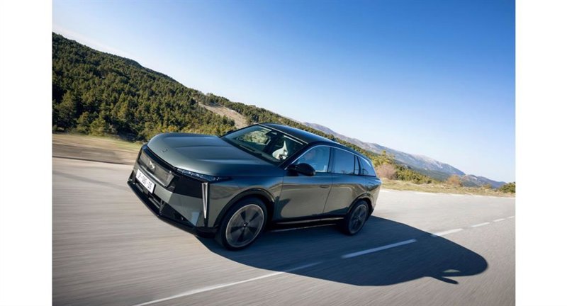 DS lanza el nuevo N°7 con versiones híbridas y eléctricas de hasta 740 km de autonomía | DS ep ds lanza el nuevo n7 con versiones hibridas y electricas de hasta 740 km de autonomia