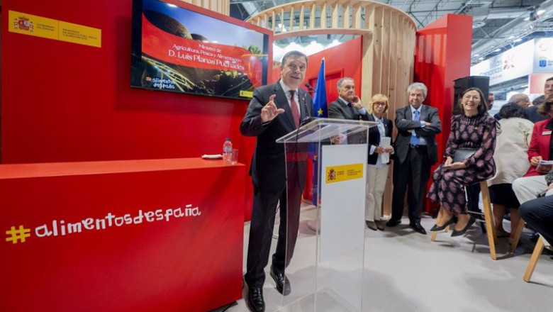 ep el ministro de agricultura luis planas inaugura fruit attraction 2024 ep el ministro de agricultura luis planas inaugura fruit attraction 2024