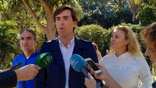 ep el vicesecretario de comunicacion del pp pablo montesinos el presidente del pp de malaga elias