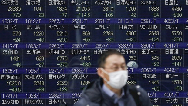 Rodrigo Reyes Marin/ZUMA Wire/dp / DPA ep japanese stocks plunge after global rout over coronavirus fears