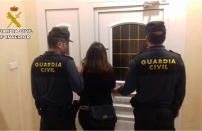 ep la detenida vendia drogasu propia casa