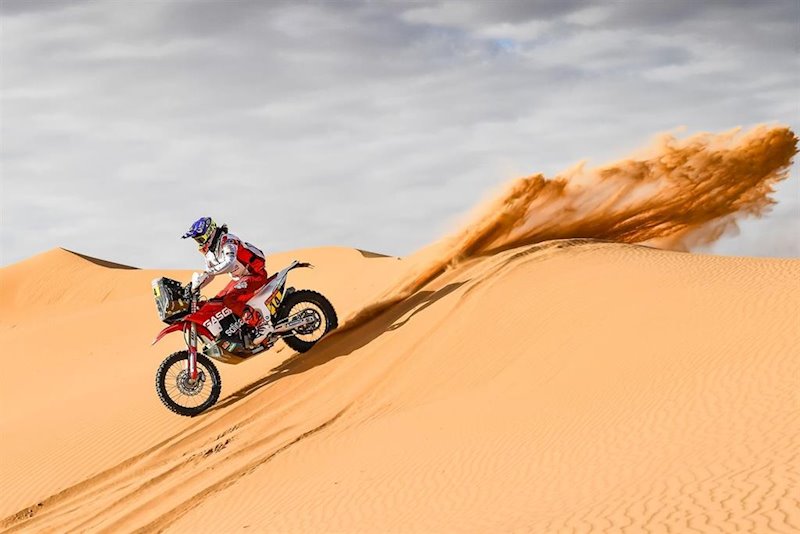 ep la piloto laia sanz gas gas soficat xerox en la sexta etapa del rally dakar 2020