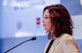 ep la presidenta de la comunidad de madrid isabel diaz ayuso interviene en un acto en el instituto