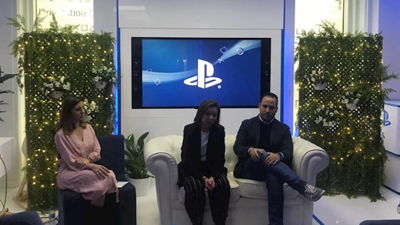 Liliana Laporte (centro), directora general de SIE Iberia, presenta las iniciativas de responsabilidad social corporativa de PlayStation. | EUROPA PRESS ep liliana laporte centro directora general de sie iberia presenta las iniciativas de