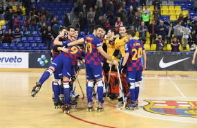 ep los jugadores del bara celebran una victoria en la liga europea de hockey patines