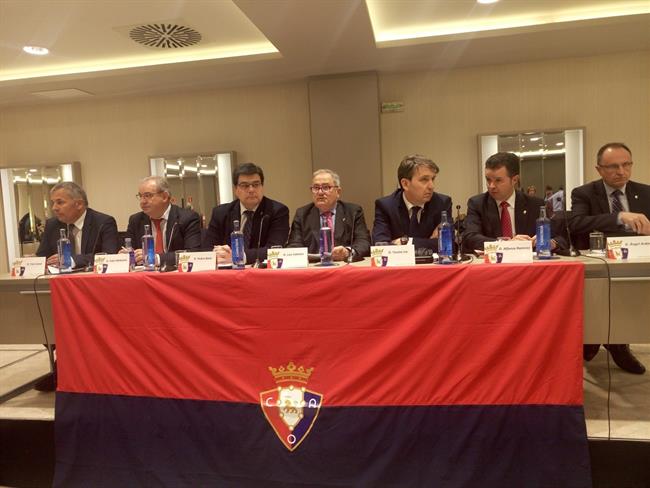 Luis Sabalza, presidente de Osasuna, en junta directiva | CA OSASUNA ep luis sabalza presidenteosasuna en junta directiva