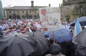ep manifestacion en defensa de la sanidad publica gallega convocada por sos sanidade publica en