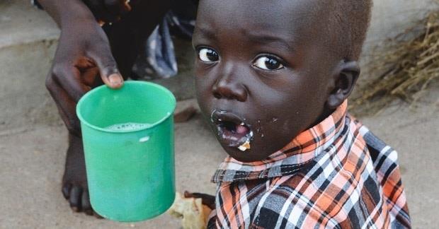 Niño, hambruna en Sudán del Sur | MISIONES SALESIANAS ep nino hambrunasudansur