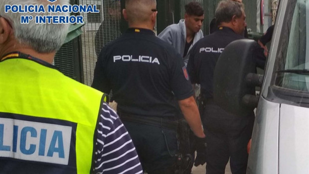 ep policia nacionalpatron argelino detenido