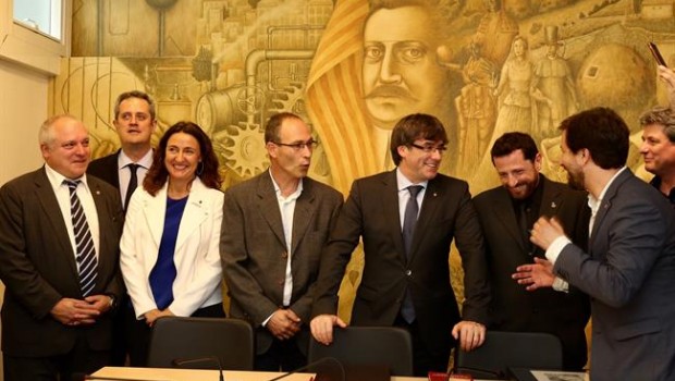 ep puigdemont anima a construirnuevo paislas bigas de pratla riba
