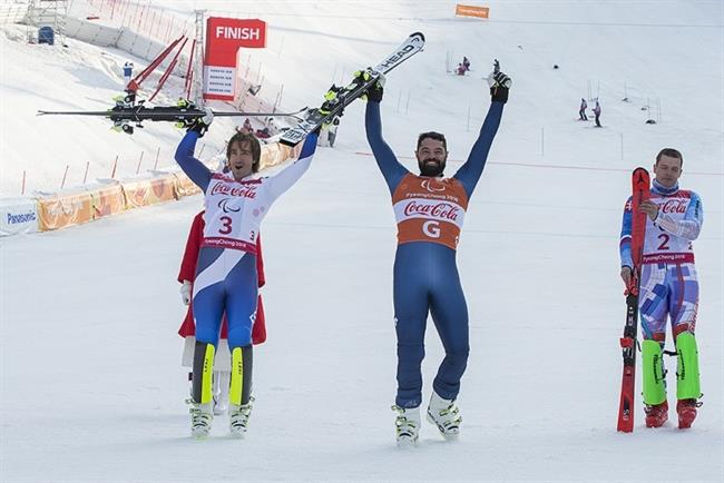 Santacana y Galindo felices tras ganar la plata en la supercombinada | COMITÉ PARALÍMPICO ESPAÑOL ep santacana y galindo felicesganarplatala supercombinada