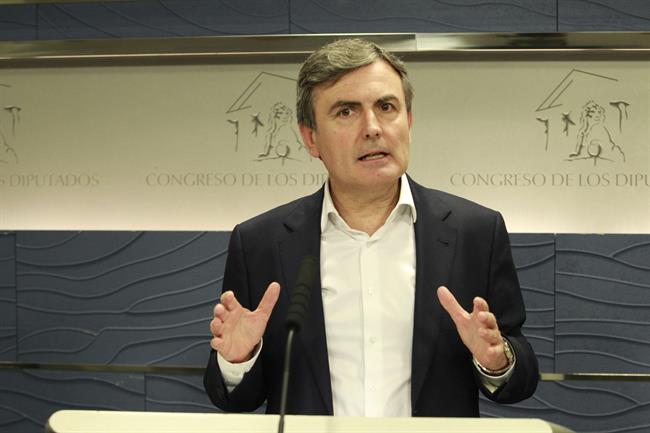 rueda prensa pedro saura congreso